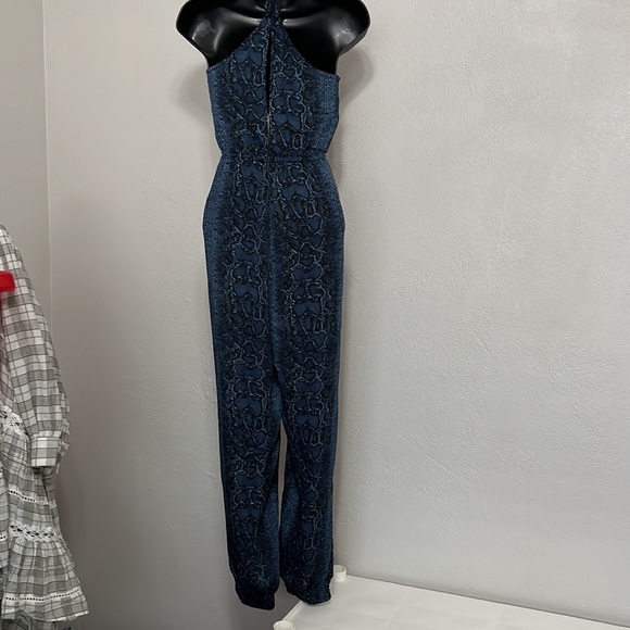 NWT BCBGMAXAZRIA Blue Python Jumpsuit Size XS - Picture 5 of 16